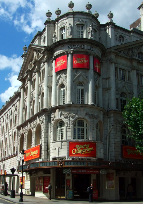 Novello Theatre & Mamma Mia
